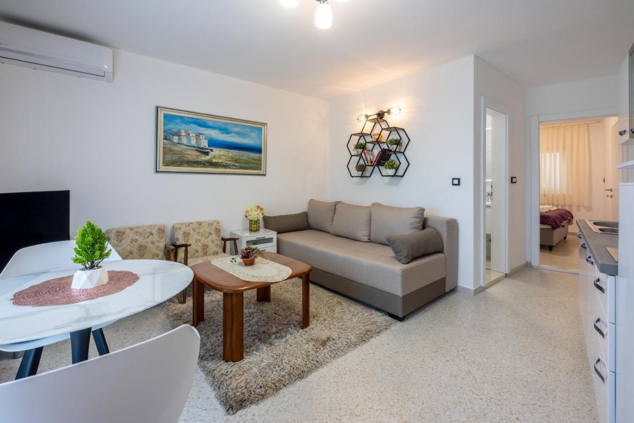 Villa Lucia 2 Dramalj Kültér fotó