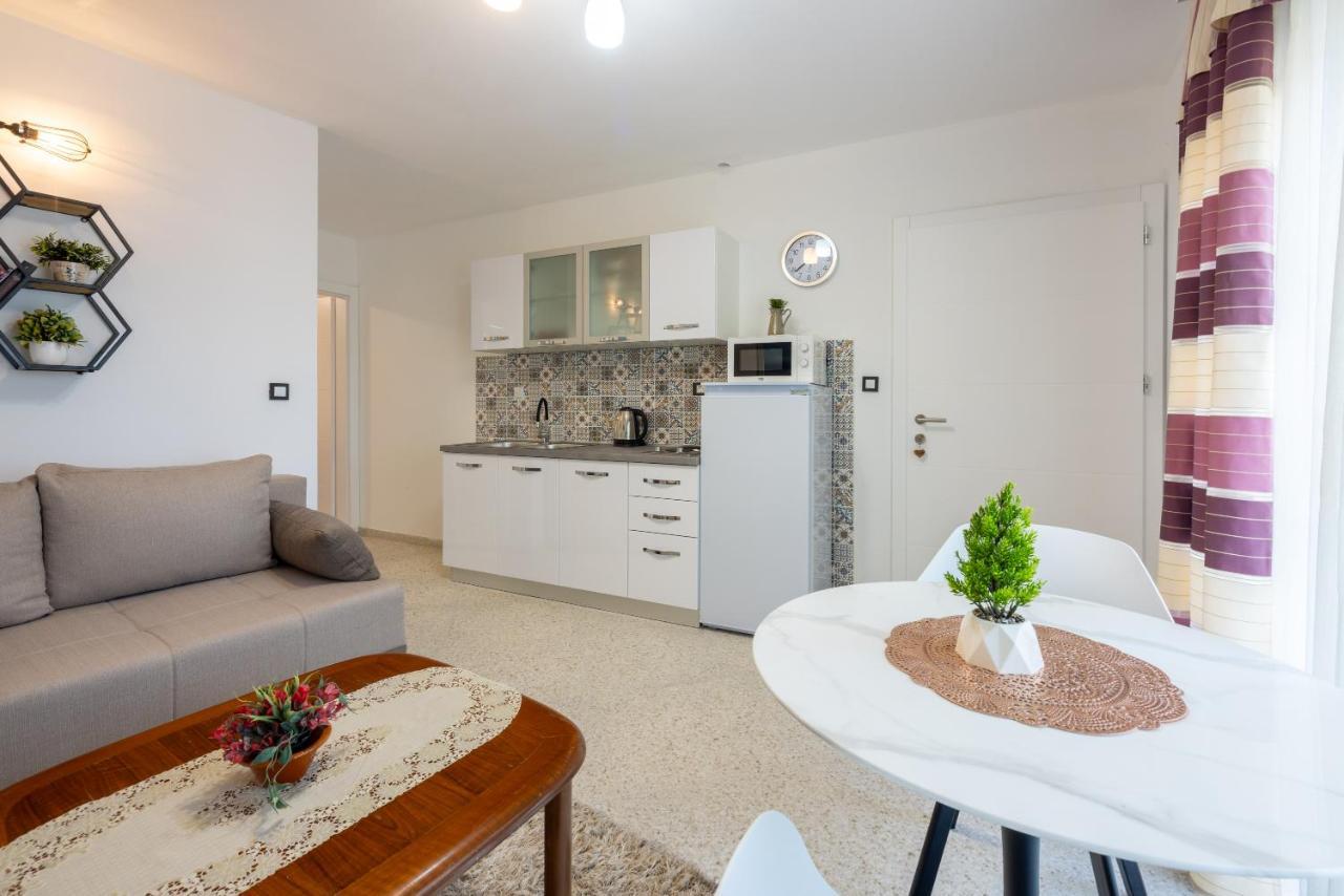 Villa Lucia 2 Dramalj Kültér fotó